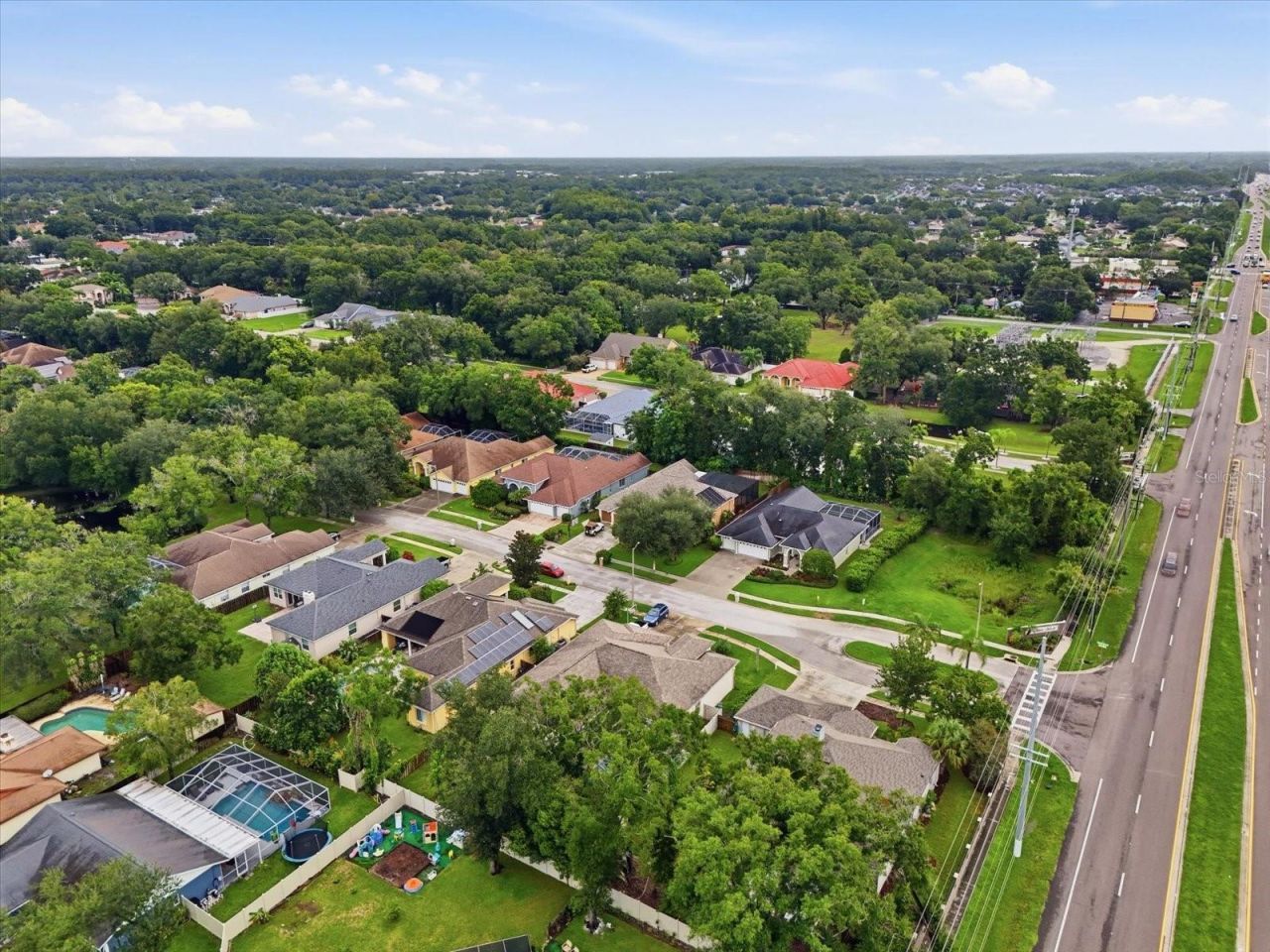 14902 Devonshire Woods Place, Tampa, FL 33624 Photo