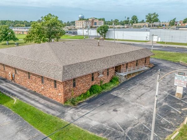3405 Broadway Street, Mt Vernon, IL 62864