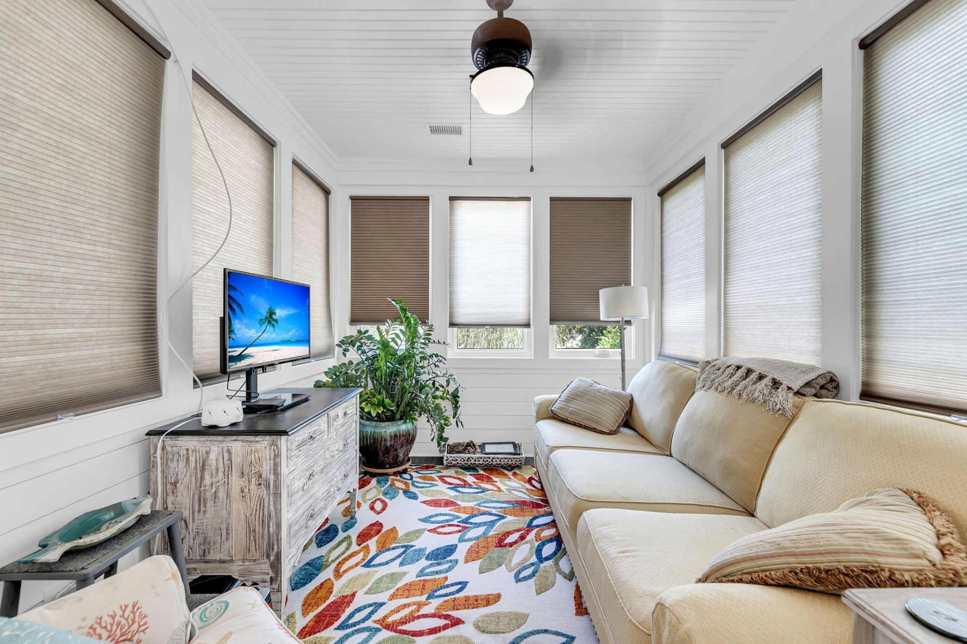 8476 Bottlenose Court Photo 13
