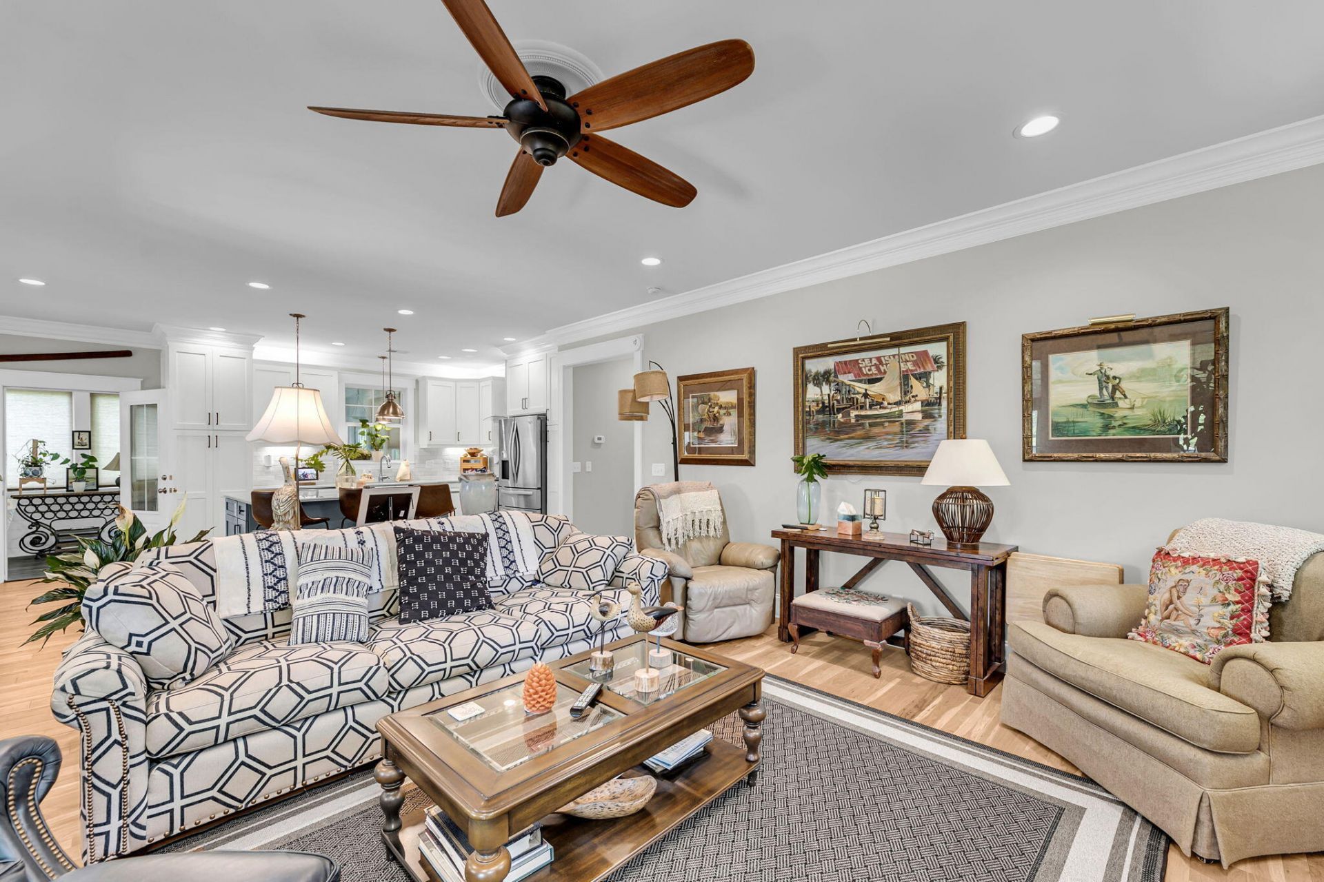 8476 Bottlenose Court Photo 19