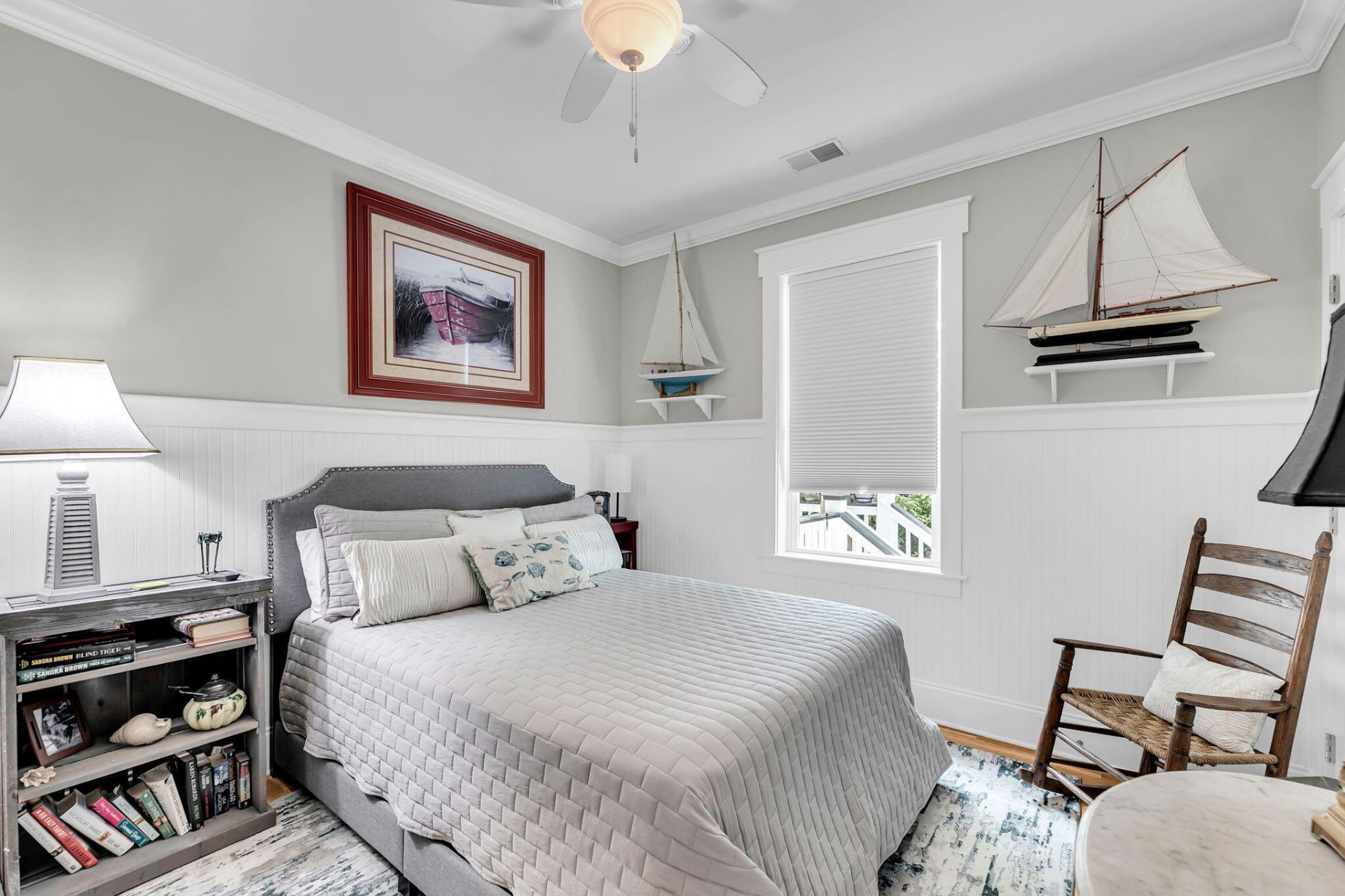 8476 Bottlenose Court Photo 27