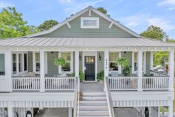 8476 Bottlenose Court photo 4