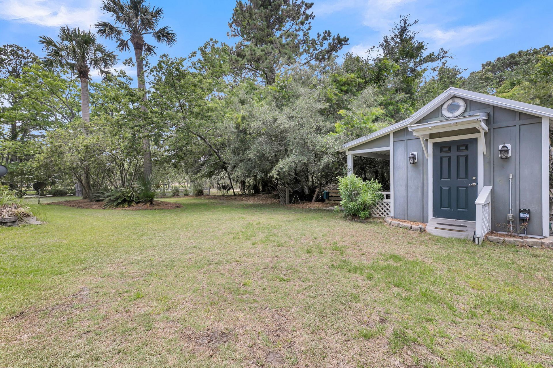 8476 Bottlenose Court Photo 34