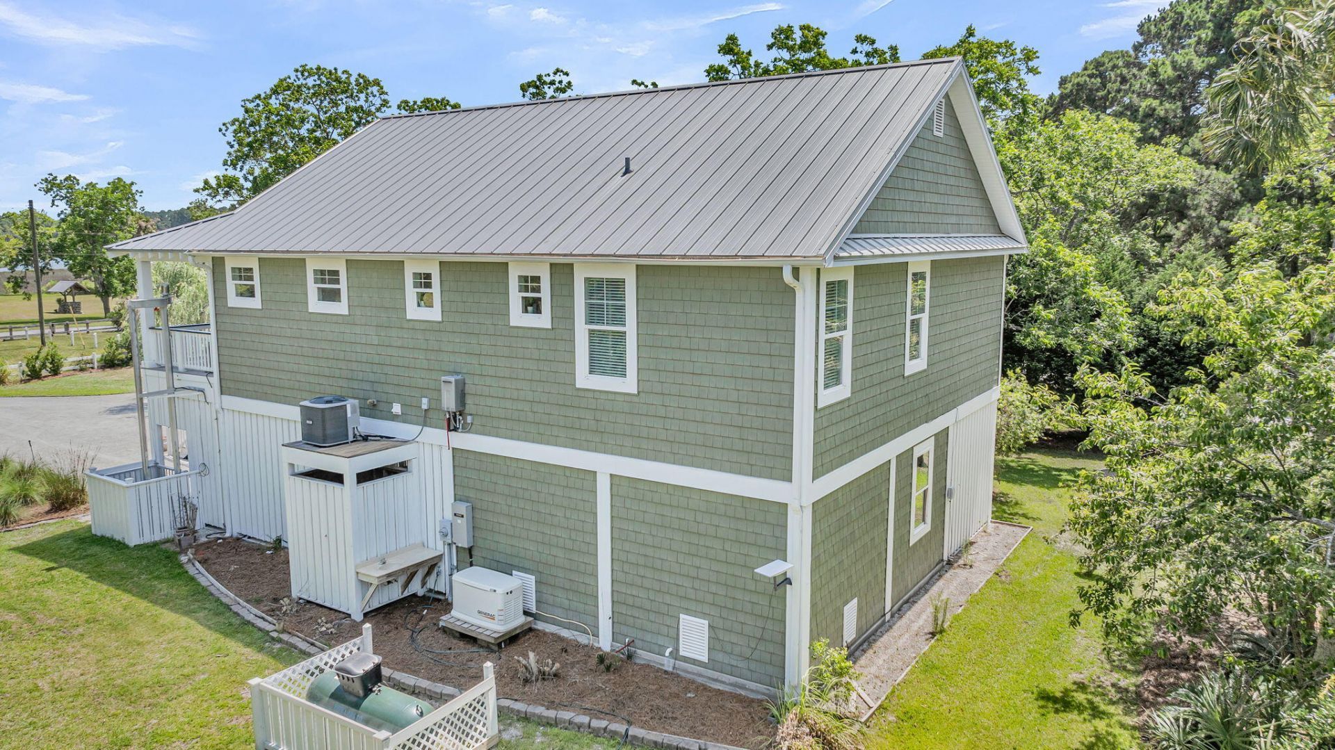 8476 Bottlenose Court Photo 49