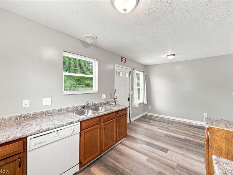 1312 E 120th Street, Cleveland, OH 44106 Photo 10