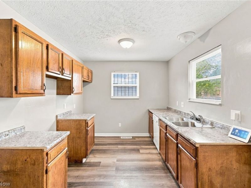 1312 E 120th Street, Cleveland, OH 44106 Photo 9