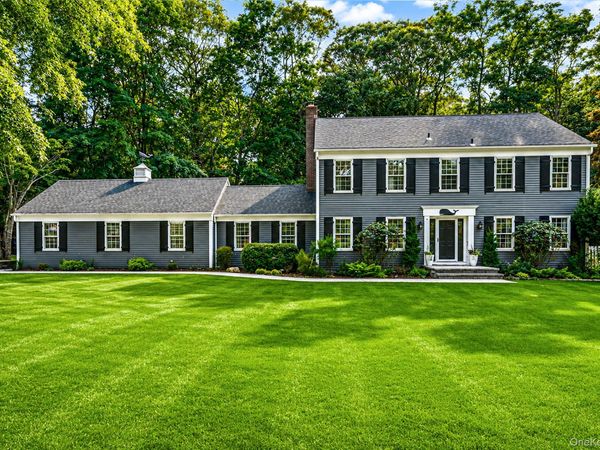 22 Ashley Lane , Shoreham, NY 11786