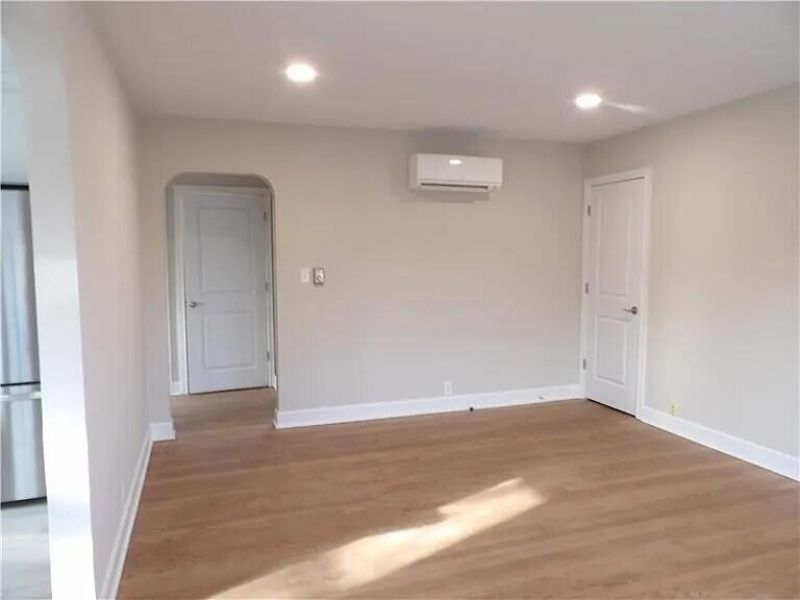 215 S Fort Thomas Avenue, Fort Thomas, KY 41075 Photo 8
