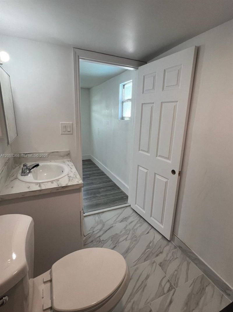 1999 NW 2nd St , Unit 2, Miami, FL 33125 Photo