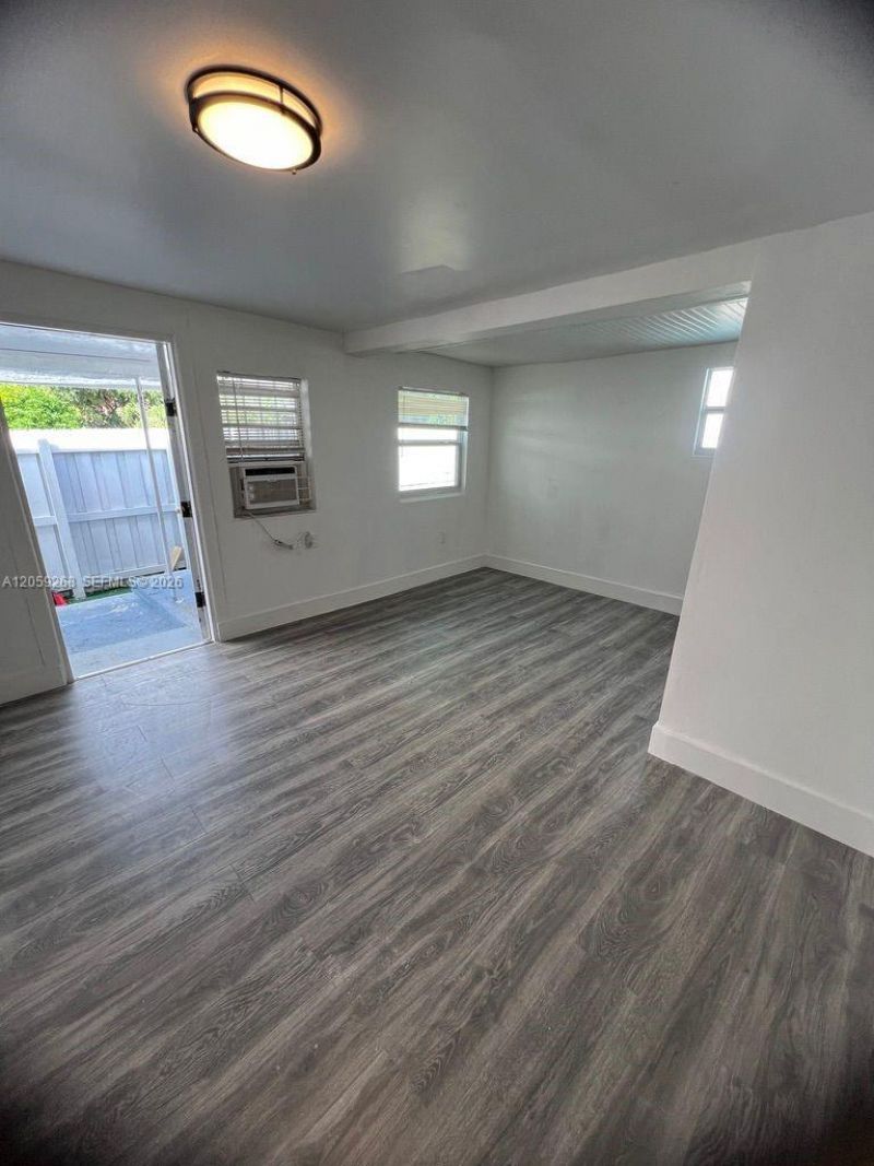 1999 NW 2nd St , Unit 2, Miami, FL 33125 Photo