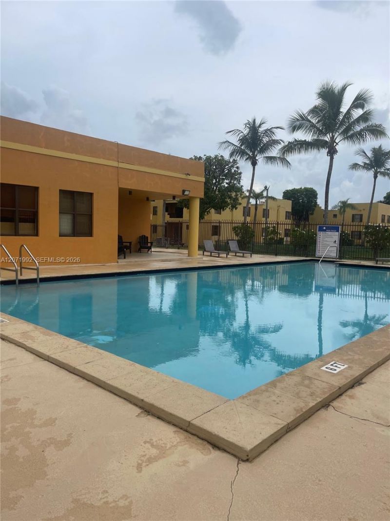 636 NW 114th Ave , Unit 102, Sweetwater, FL 33172 Photo
