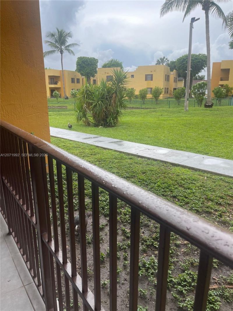 636 NW 114th Ave , Unit 102, Sweetwater, FL 33172 Photo