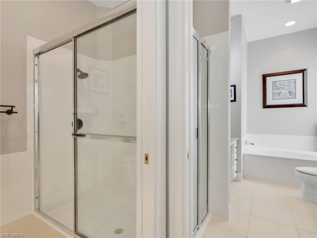 5284 Hawkesbury Way, Naples, FL 34119 Photo