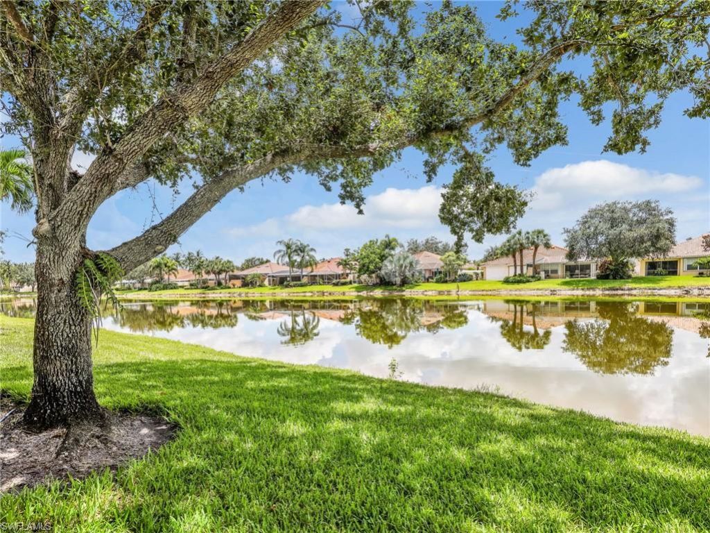 5284 Hawkesbury Way, Naples, FL 34119 Photo