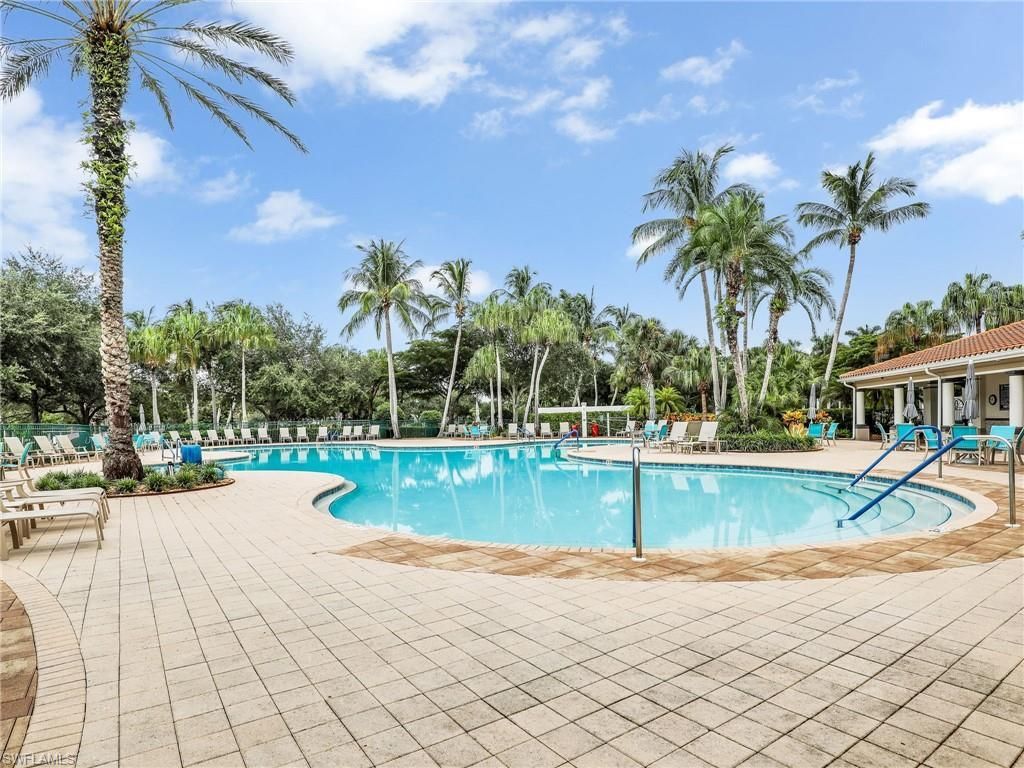 5284 Hawkesbury Way, Naples, FL 34119 Photo