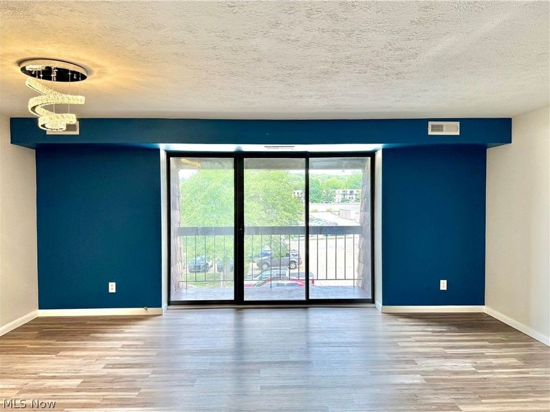 9911 Sunrise Boulevard, Unit Q10, North Royalton, OH 44133 Photo 6