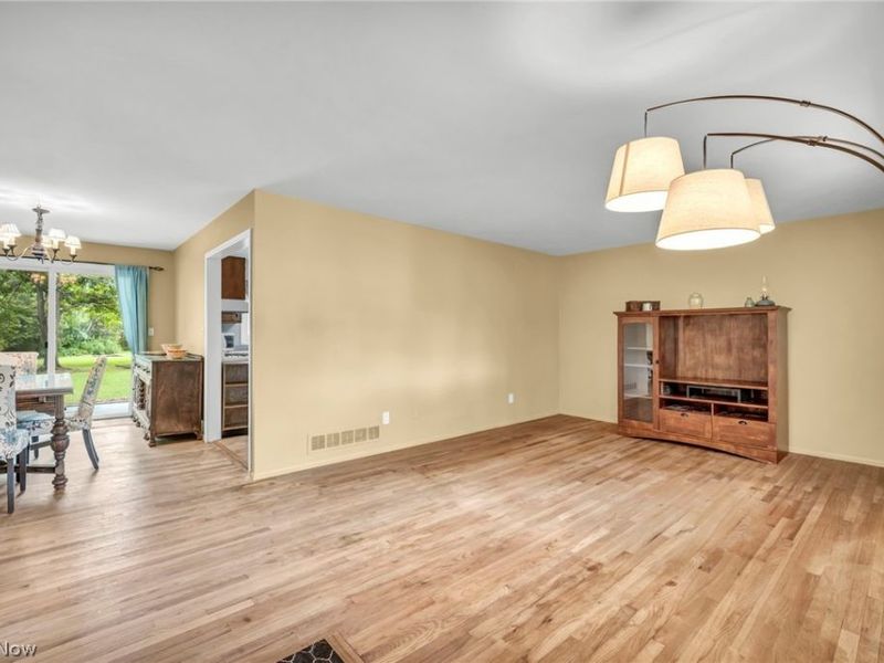 191 Hedgecliff Drive, Aurora, OH 44202 Photo 9