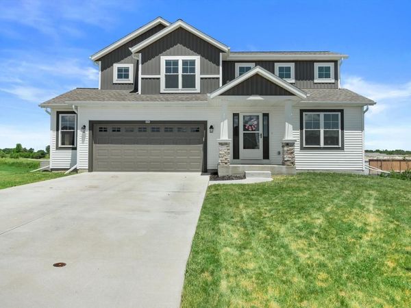 906 Ridge COURT, Watertown, WI 53094