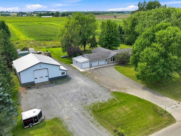 100335 DRAPER ROAD, Dorchester, WI 54425