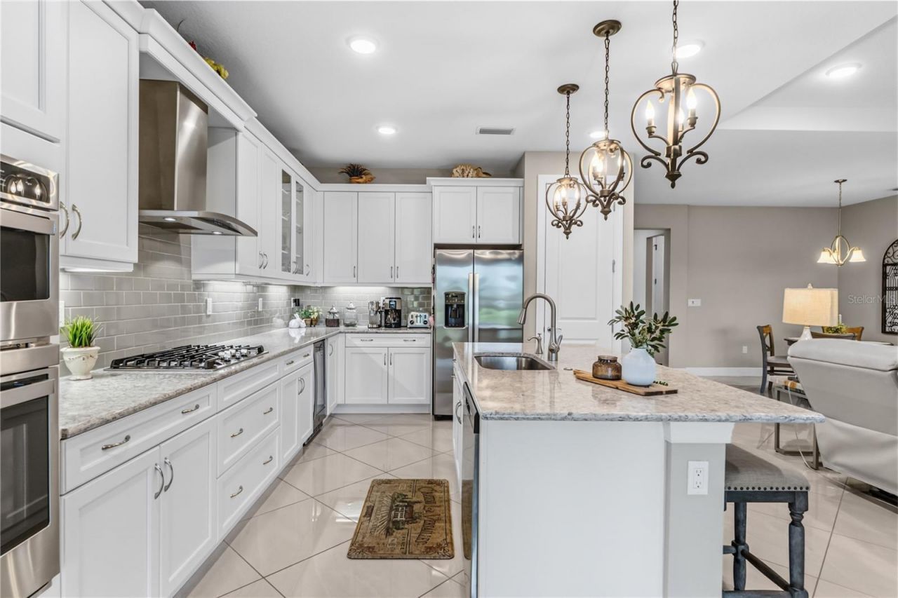 4925 Surfside Circle, Bradenton, FL 34211 Photo
