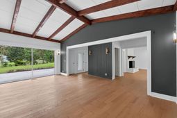 951 Hillsboro Road photo 4