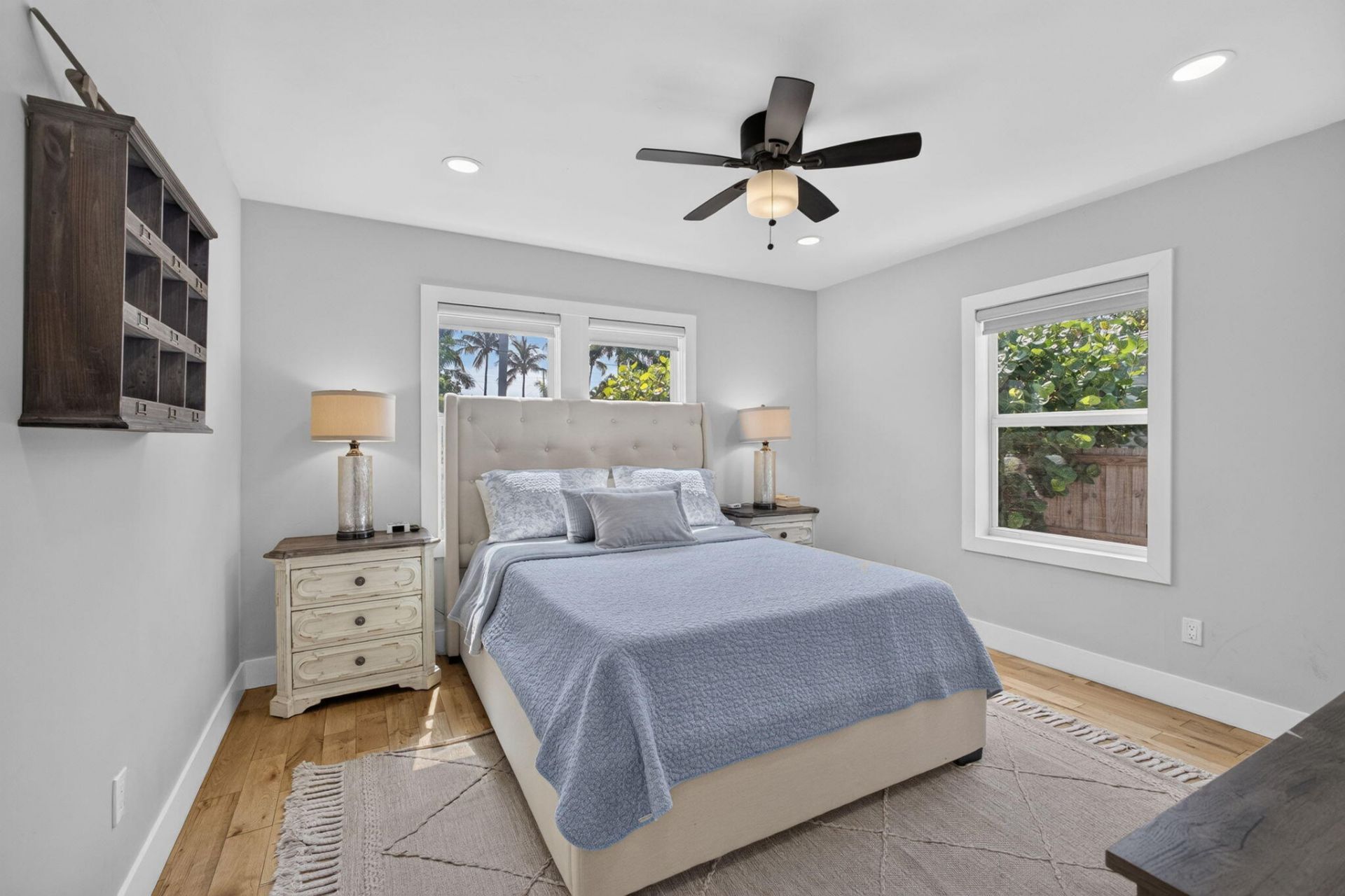 1305 N Palmway, Lake Worth Beach, FL 33460 Photo