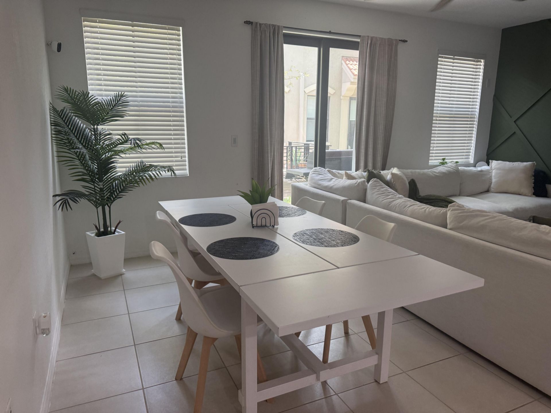 1091 NW 33rd Street, Pompano Beach, FL 33064 Photo