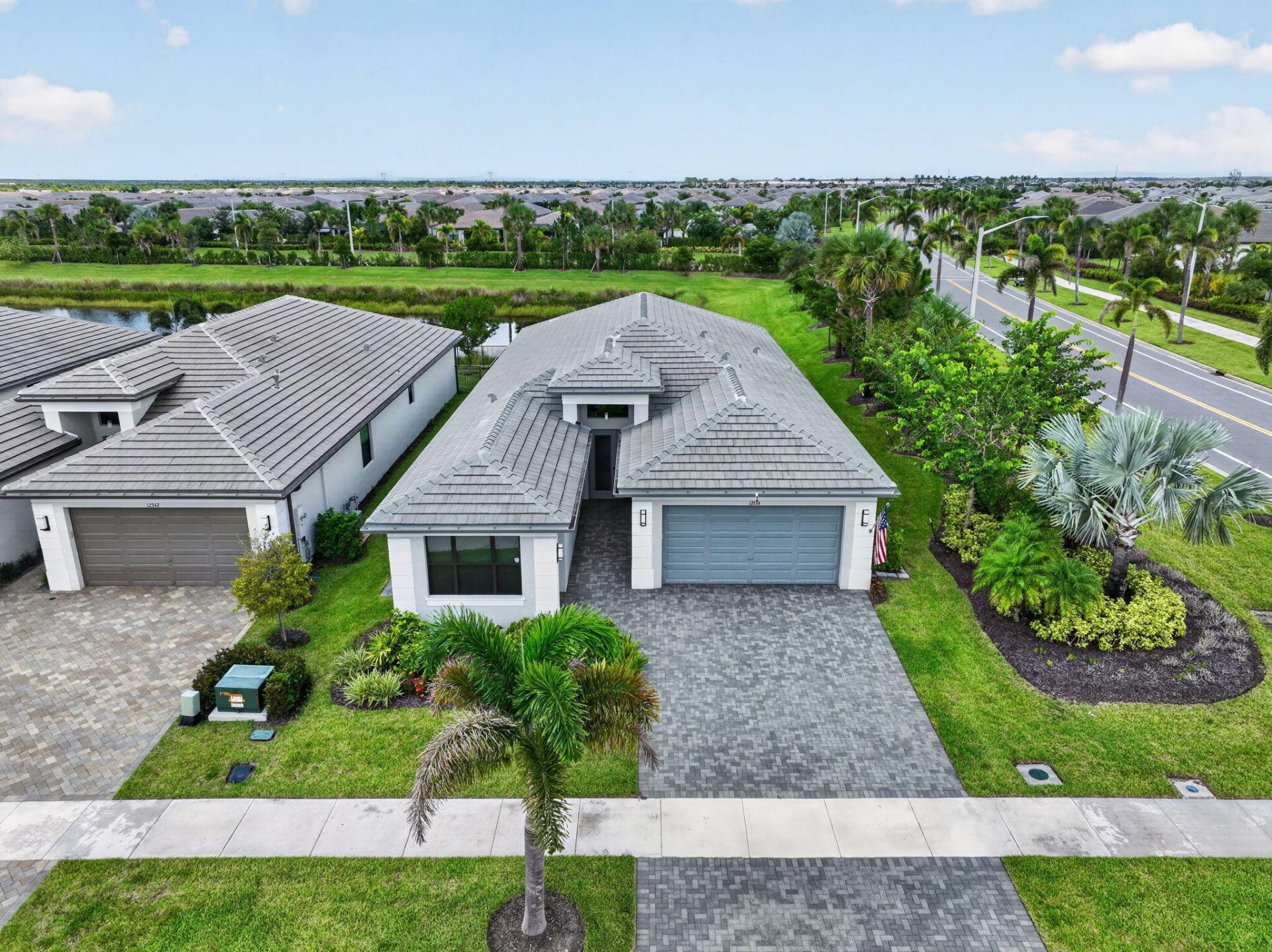 12334 SW Laguna Reef Drive, Port Saint Lucie, FL 34987 Photo