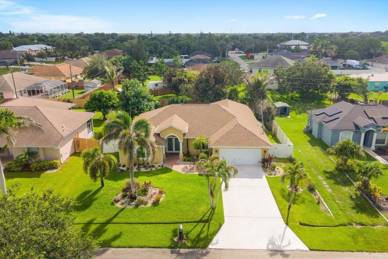 3941 SW Kabane Street, Port Saint Lucie, FL 34953 Photo