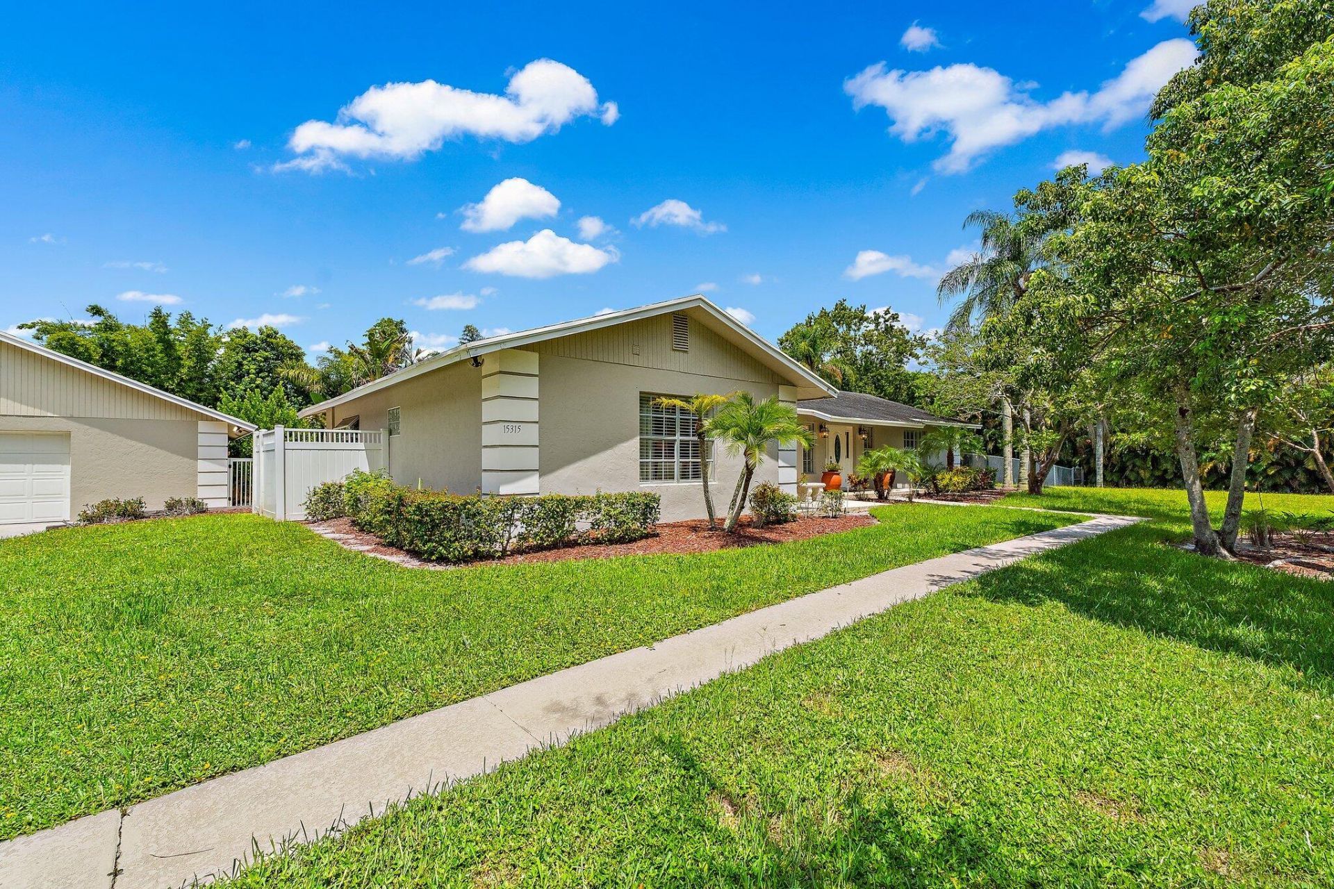 15315 78th Drive N, Palm Beach Gardens, FL 33418 Photo