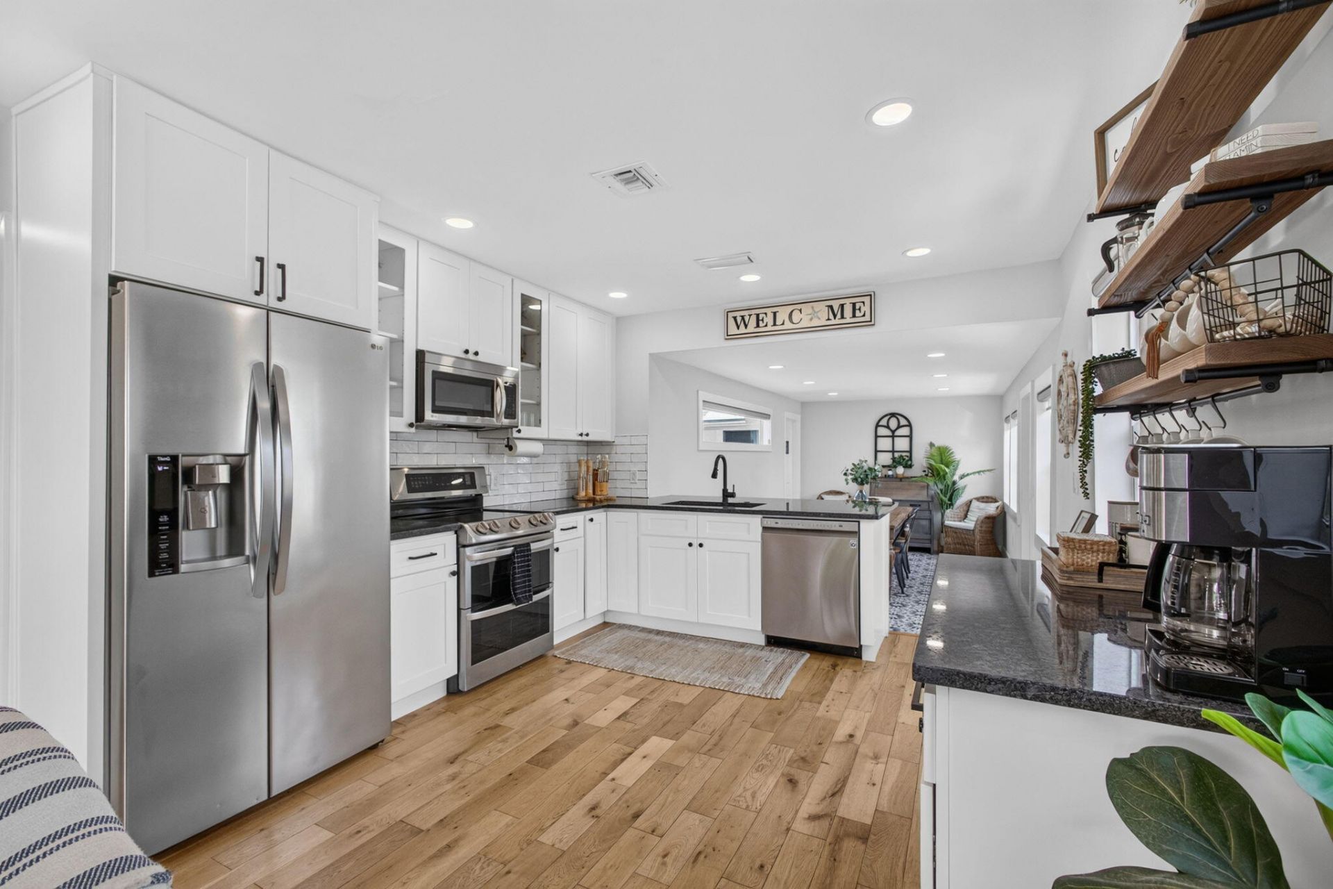 1305 N Palmway, Lake Worth Beach, FL 33460 Photo