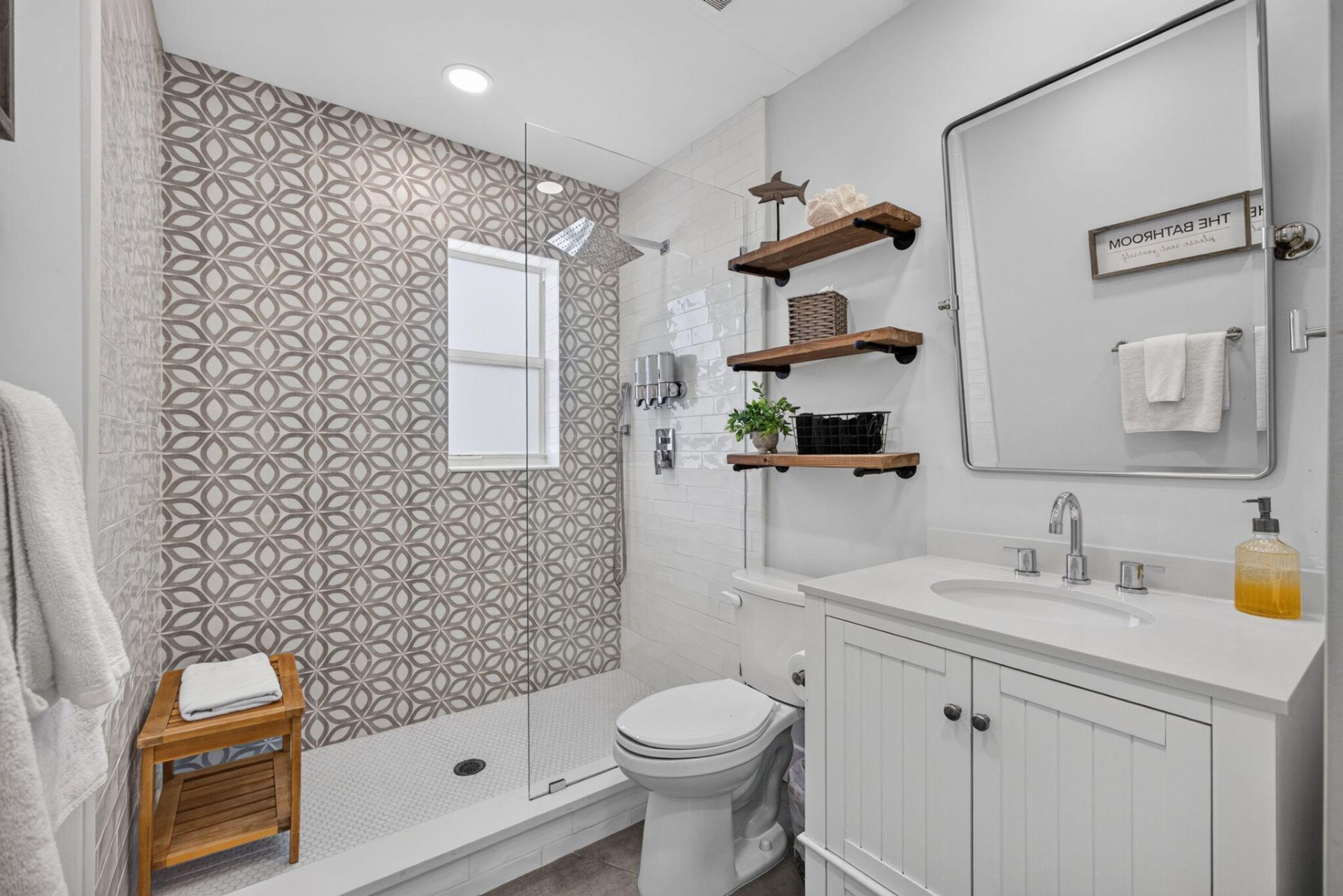 1305 N Palmway, Lake Worth Beach, FL 33460 Photo