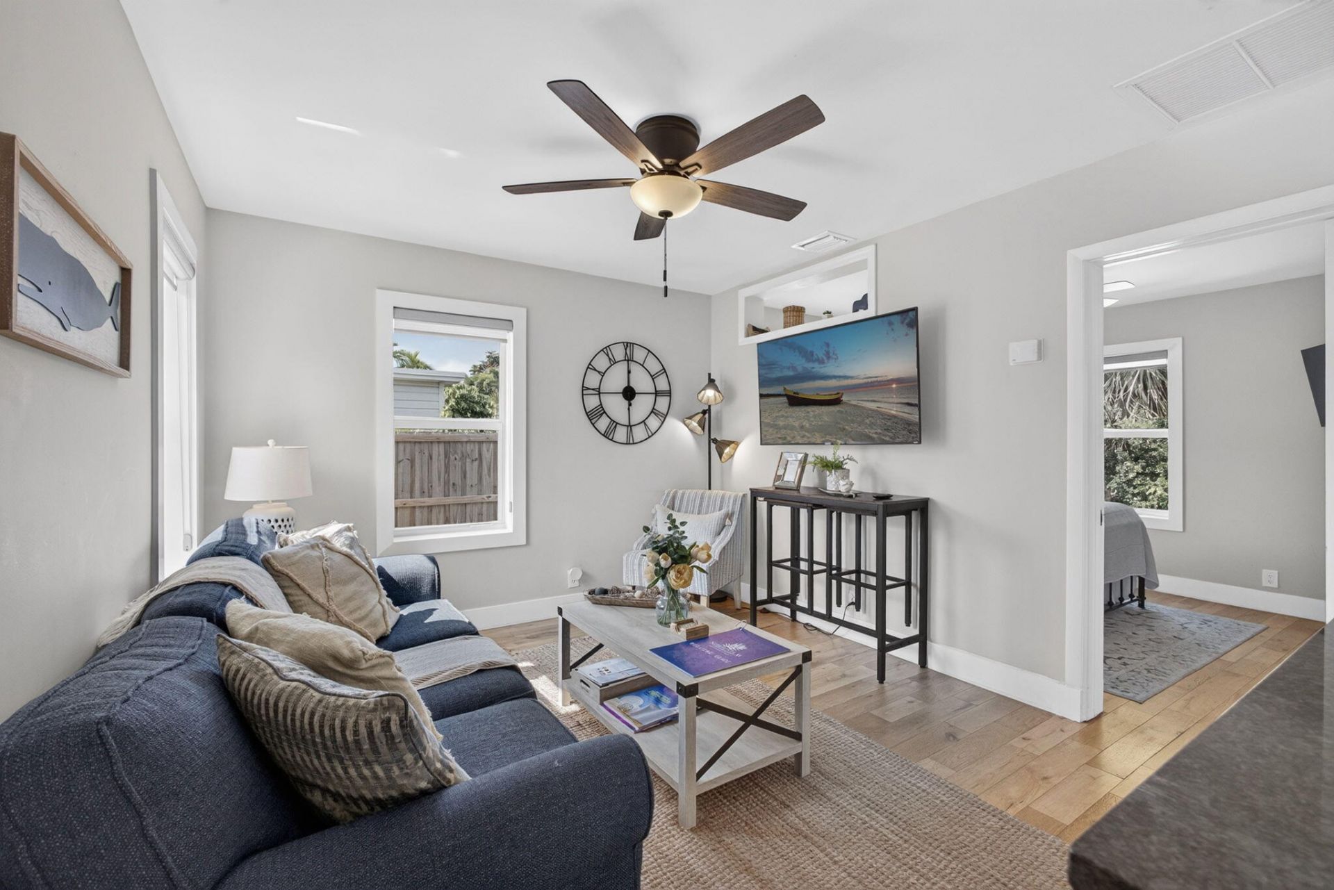1305 N Palmway, Lake Worth Beach, FL 33460 Photo