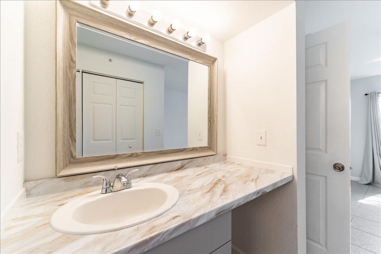151 SW Palm Drive, Unit 106, Port Saint Lucie, FL 34986 Photo