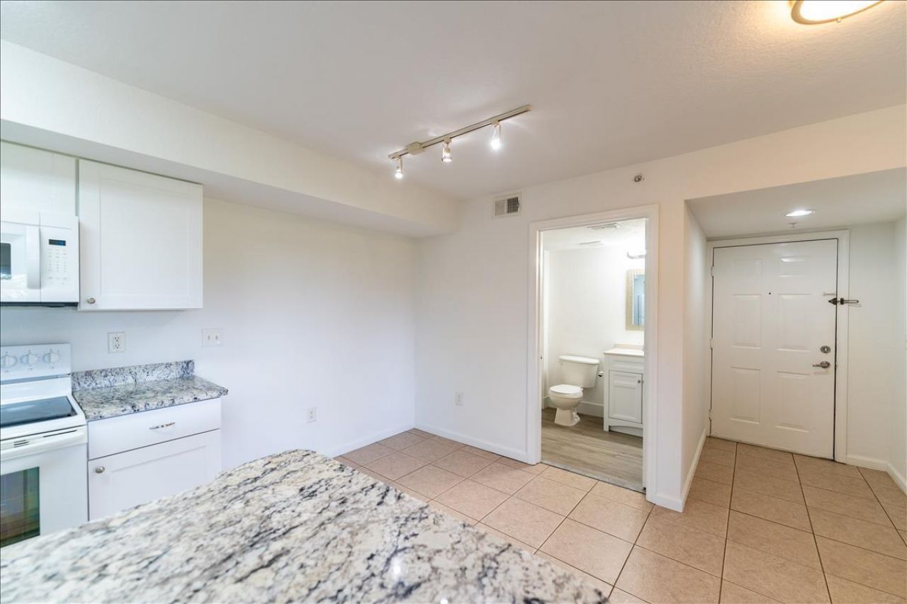 151 SW Palm Drive, Unit 106, Port Saint Lucie, FL 34986 Photo