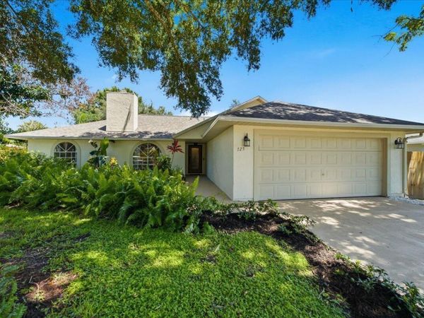 725 WENTWORTH Street, Sebastian, FL 32958