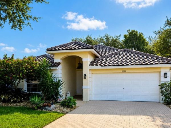 5671 S FOUNTAINS Drive S, Lake Worth, FL 33467