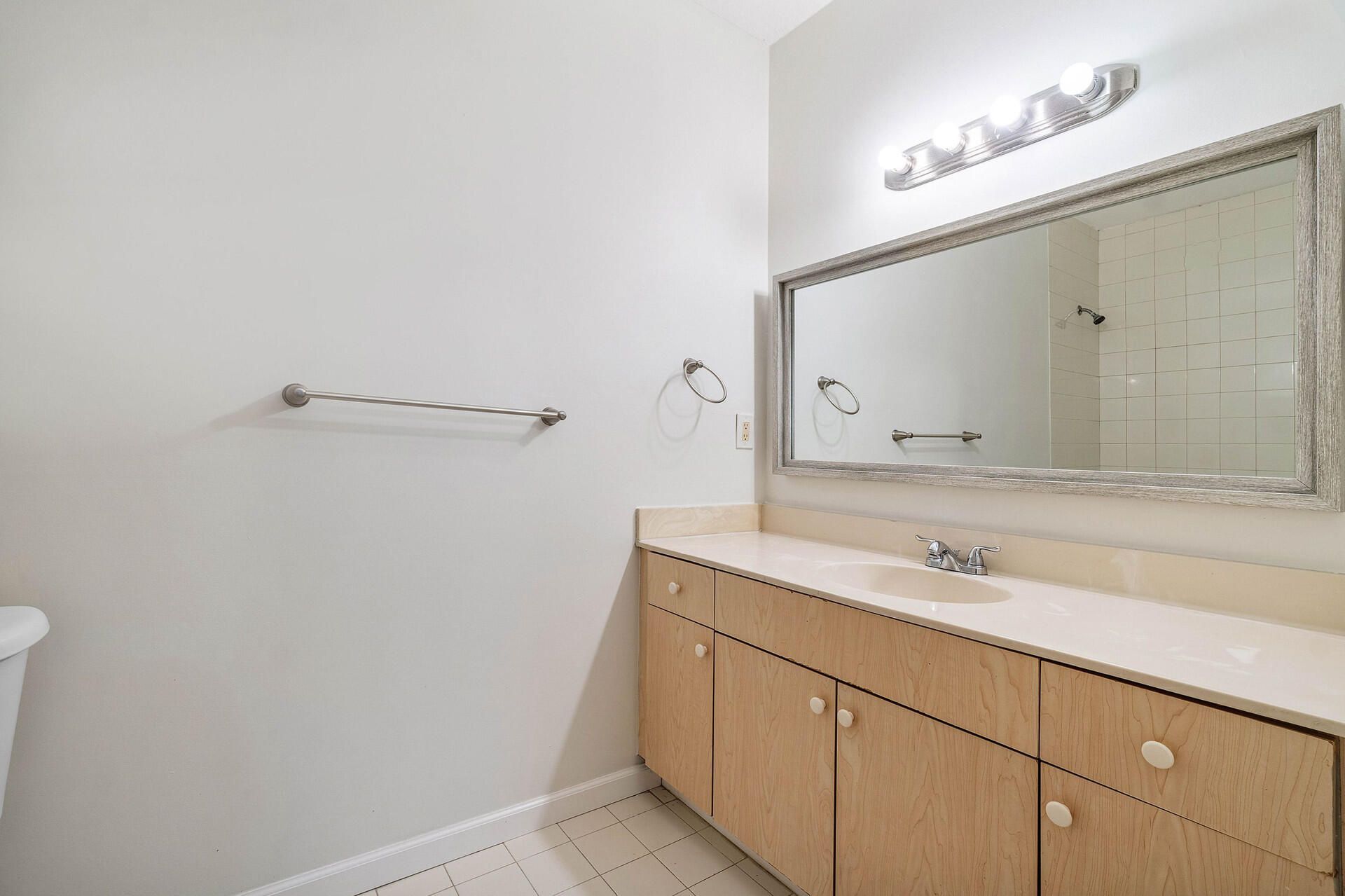 1161 Golden Lakes Boulevard, Unit 1325, West Palm Beach, FL 33411 Photo