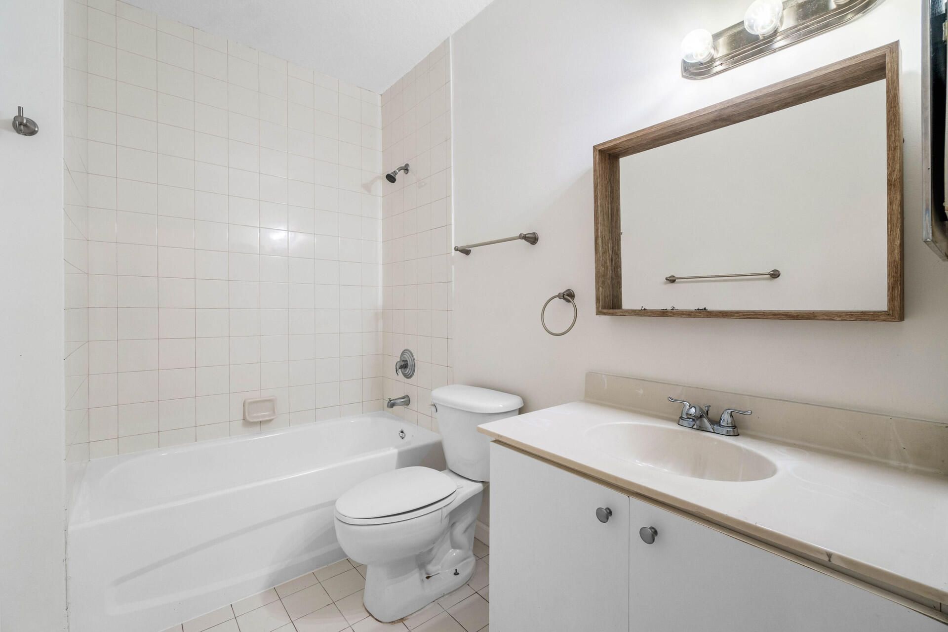 1161 Golden Lakes Boulevard, Unit 1325, West Palm Beach, FL 33411 Photo