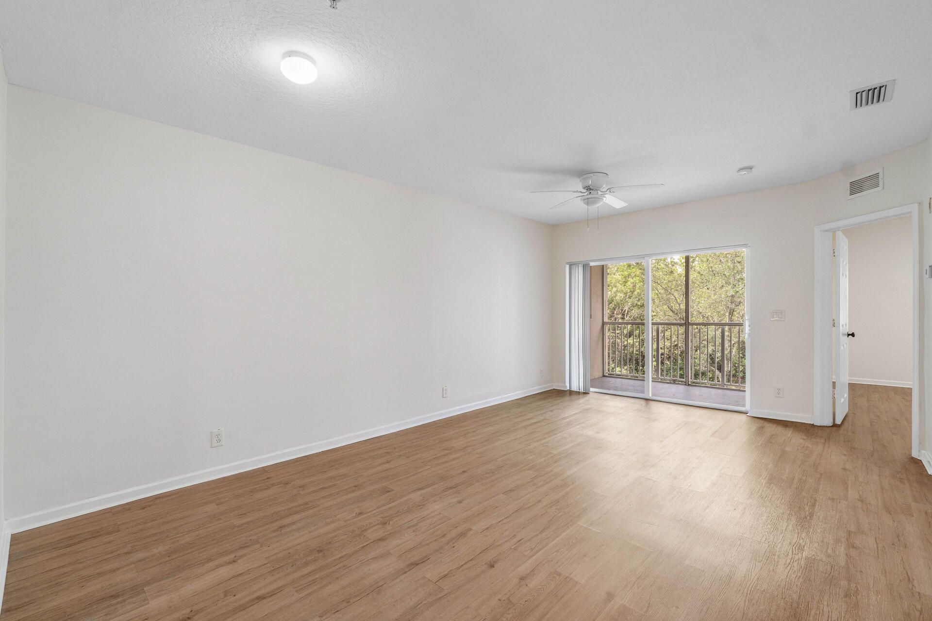 1161 Golden Lakes Boulevard, Unit 1325, West Palm Beach, FL 33411 Photo
