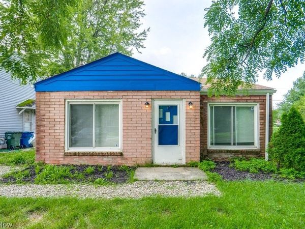 396 Niagara Road , Vermilion, OH 44089
