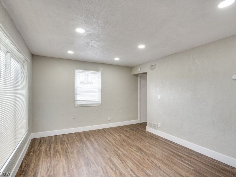 396 Niagara Road , Vermilion, OH 44089 Photo 11