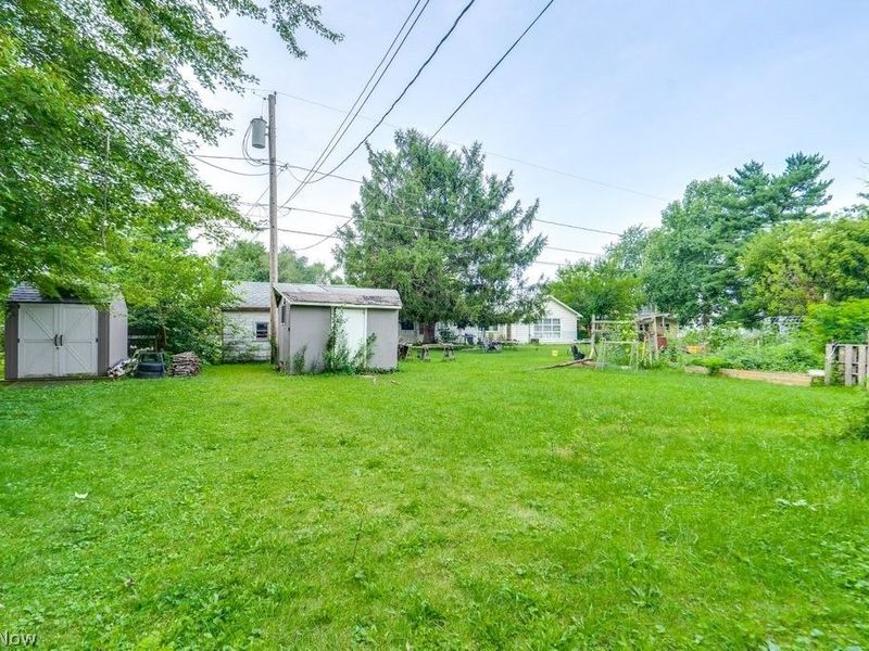396 Niagara Road , Vermilion, OH 44089 Photo 4