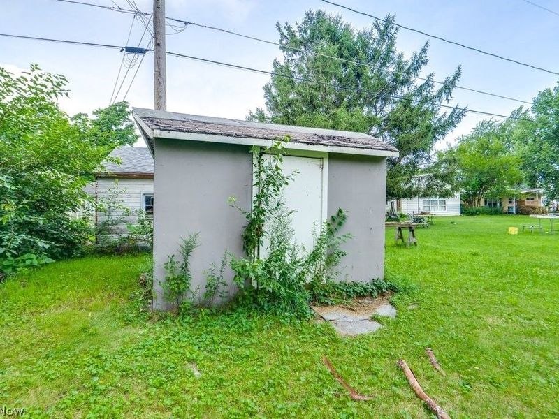 396 Niagara Road , Vermilion, OH 44089 Photo 5