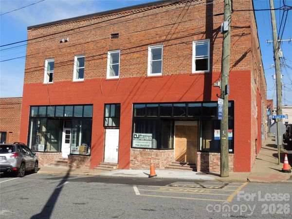 122 W Court Street , Unit 122, Rutherfordton, NC 28139
