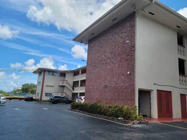 4730 NW 10th Ct , Unit 302, Plantation, FL 33313