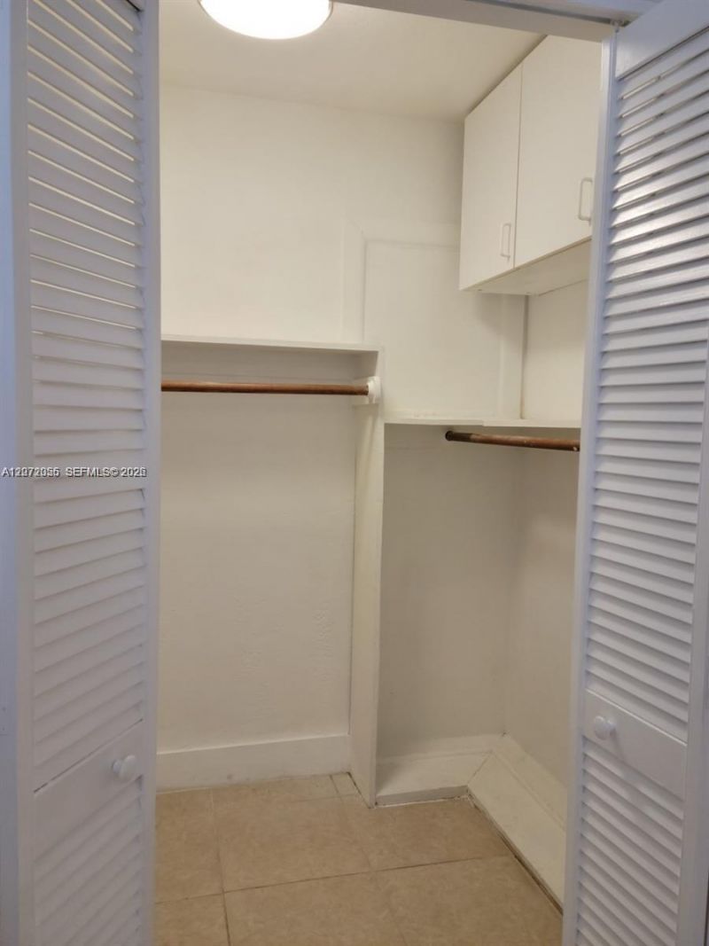 4730 NW 10th Ct , Unit 302, Plantation, FL 33313 Photo
