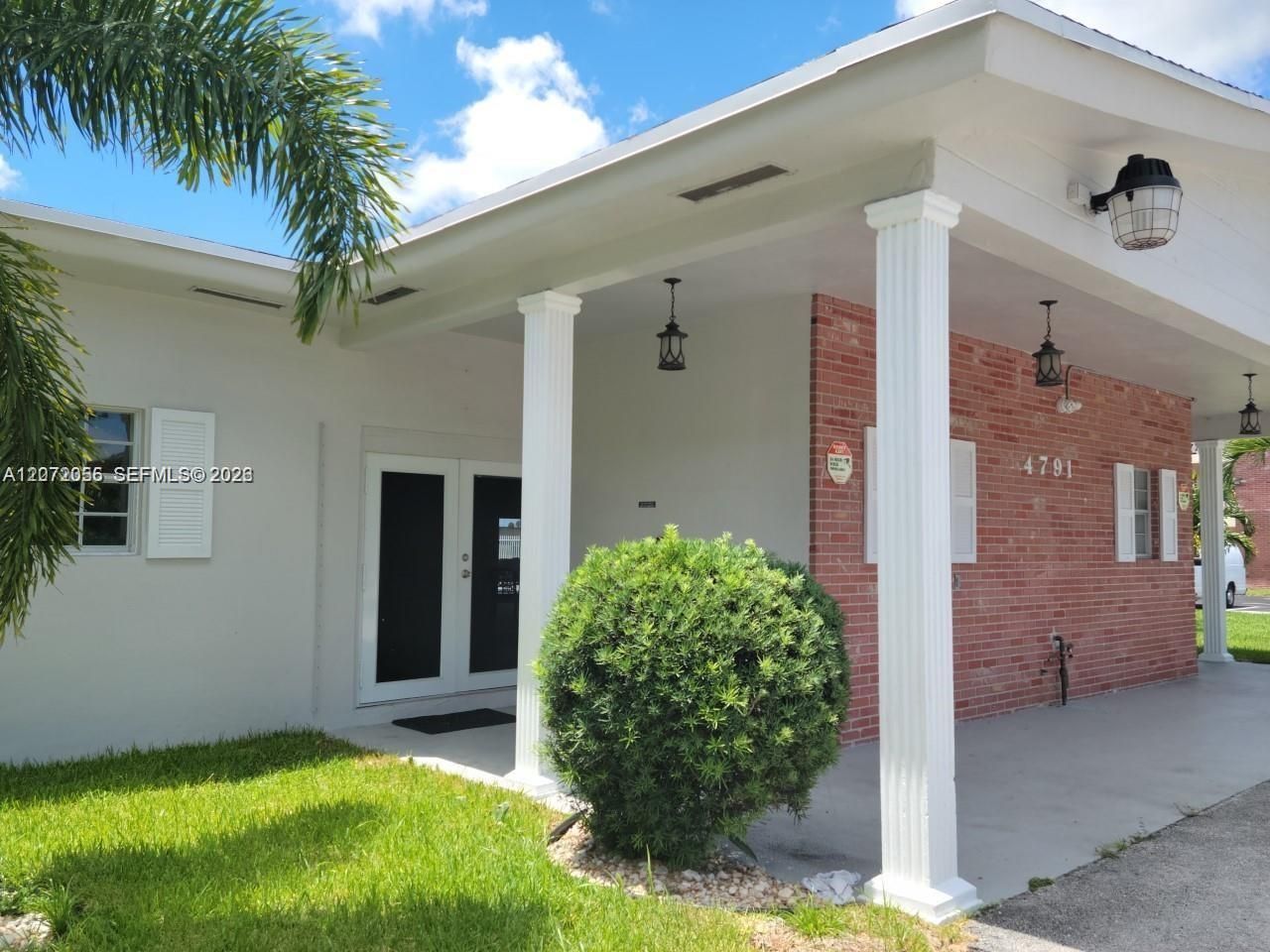 4730 NW 10th Ct , Unit 302, Plantation, FL 33313 Photo