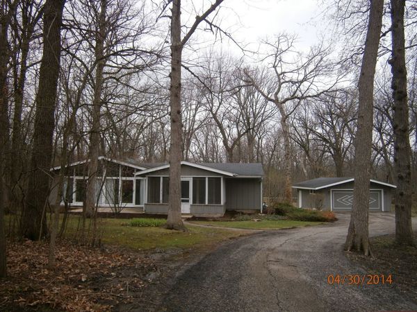 471 S Saint Marys Road , Mettawa, IL 60048