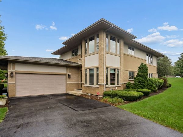 20467 Falling Water Circle , Frankfort, IL 60423